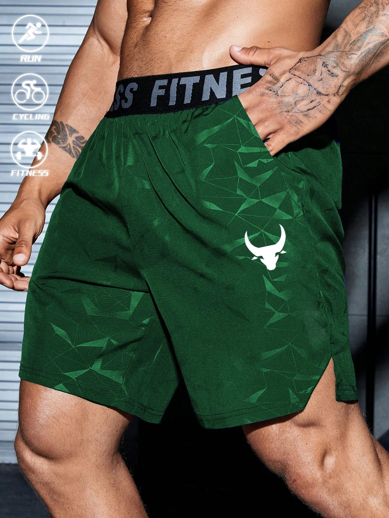 Manfinity Sport PWRUP Boyfriend Style Men's Bull Print & Letter Webbing Casual Shorts,Gym Clothes